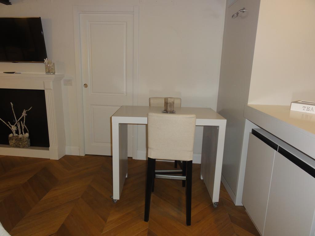 Corso In Florence Διαμέρισμα Δωμάτιο φωτογραφία